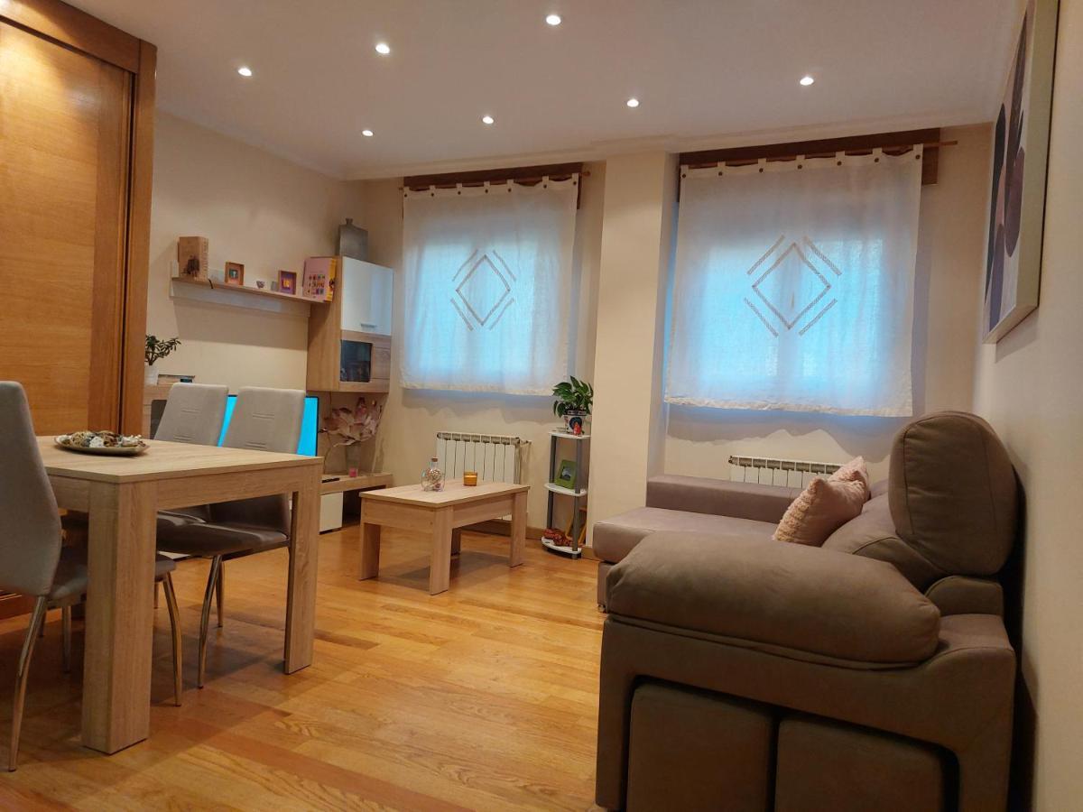 Apartamento Vieiro Con Plaza Garaje Gratis Santiago de Compostela Exteriör bild