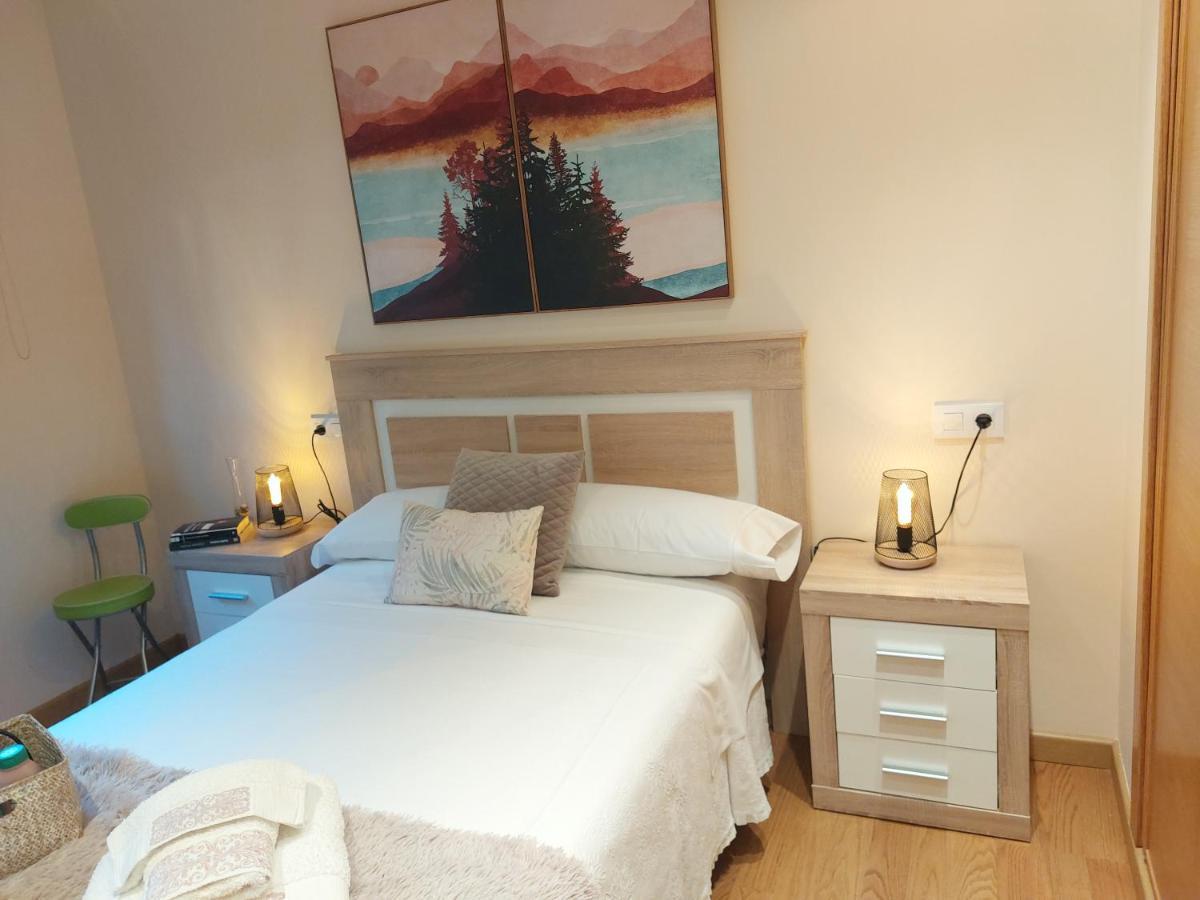 Apartamento Vieiro Con Plaza Garaje Gratis Santiago de Compostela Exteriör bild