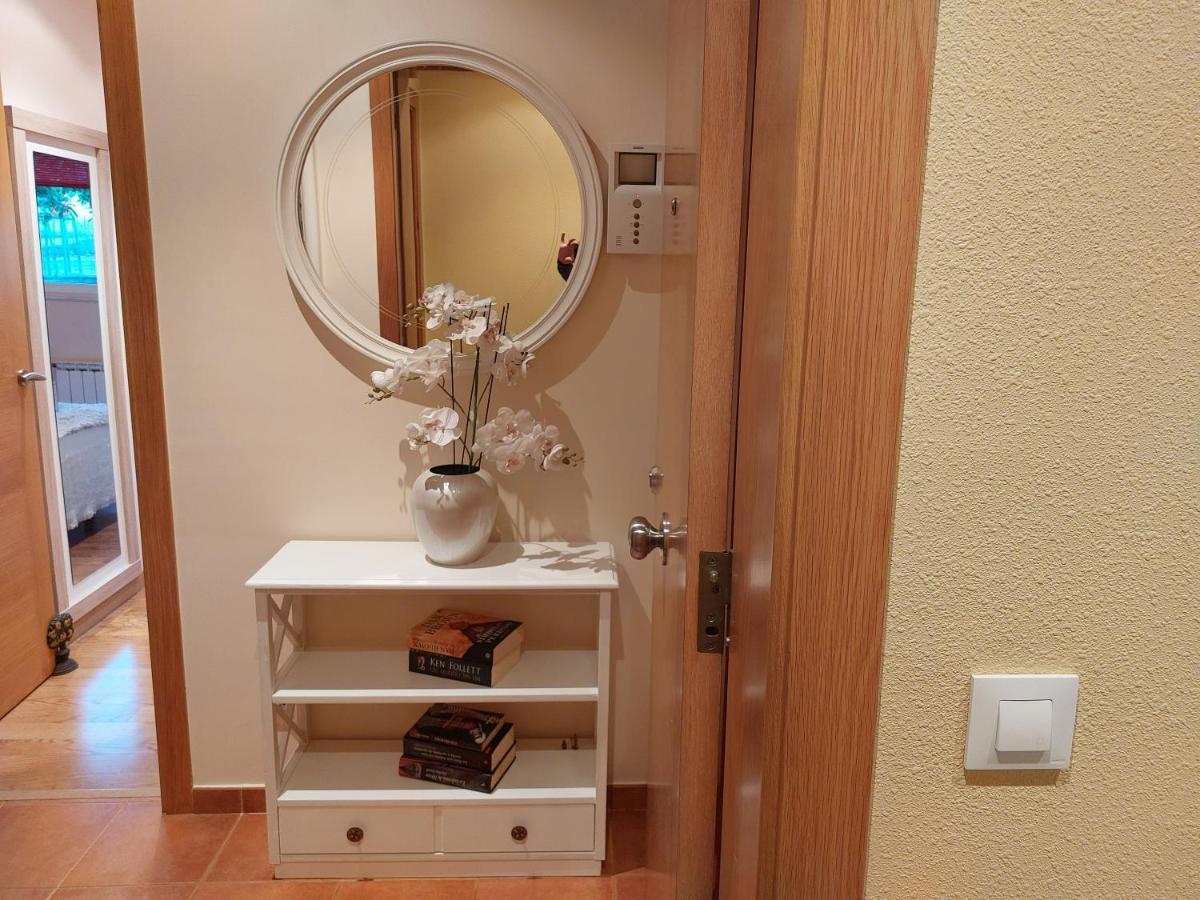 Apartamento Vieiro Con Plaza Garaje Gratis Santiago de Compostela Exteriör bild