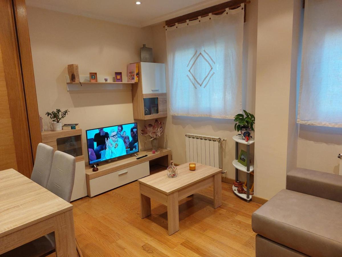 Apartamento Vieiro Con Plaza Garaje Gratis Santiago de Compostela Exteriör bild